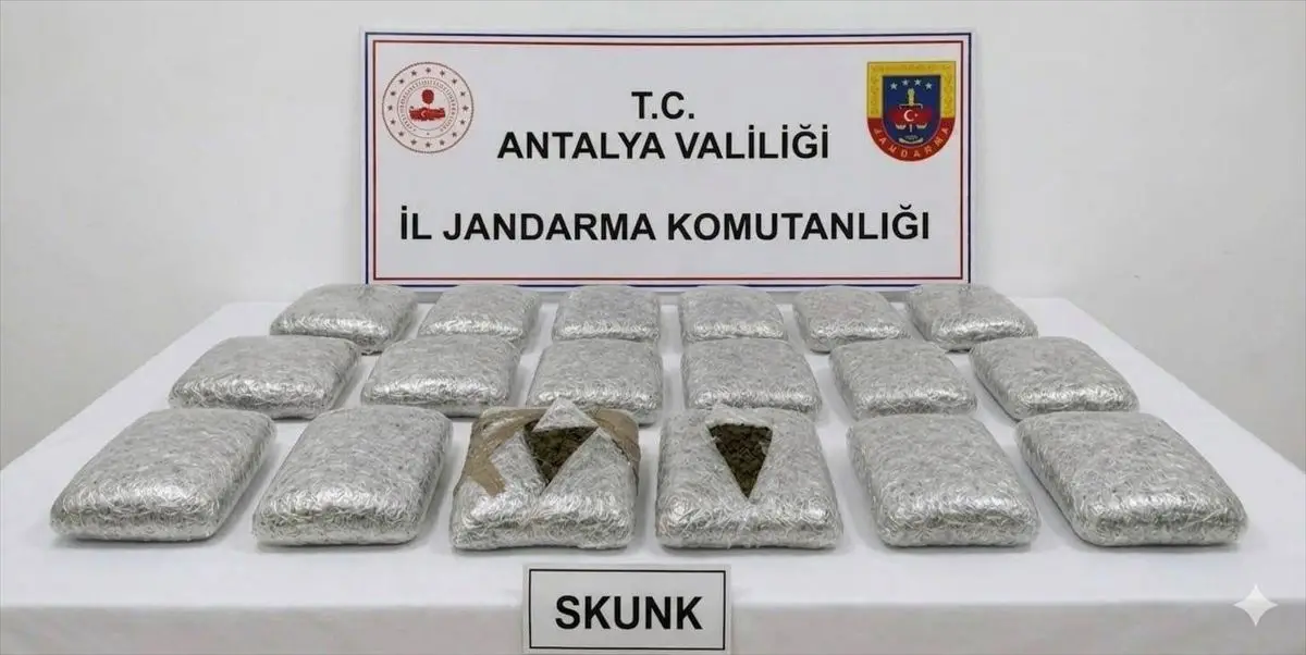 Antalya Döşemealtı'nda 30 Kilogram Uyuşturucu Ele Geçirildi