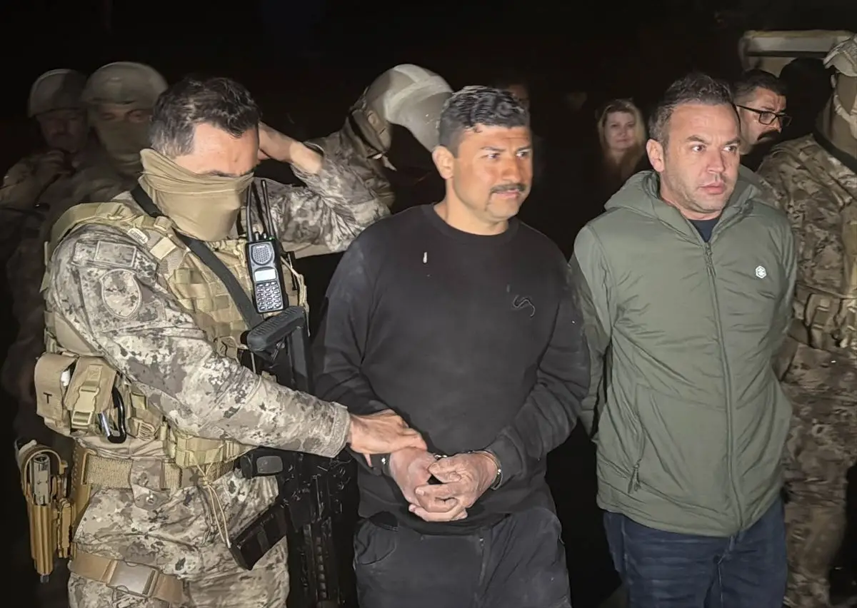 Uşak'ta polis ekiplerine yönelik silahlı saldırı görüntüsü