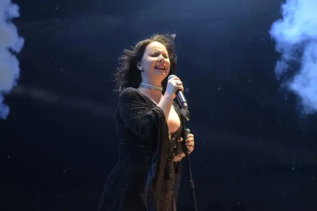 Hayranların konser öncesi coşkusu