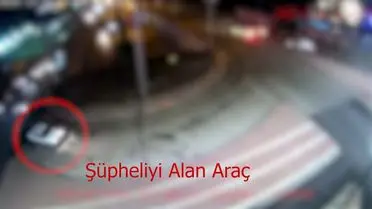 Polis ekipleri altınları inceliyor