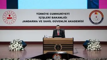İçişleri Bakanı Çiftçi, Jandarma ve Sahil Güvenlik Akademisi'nde Subay Adaylarıyla Buluştu