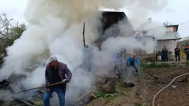 Suşehri'nde Kömür Depolama Alanında Çıkan Yangın Kontrol Altına Alındı