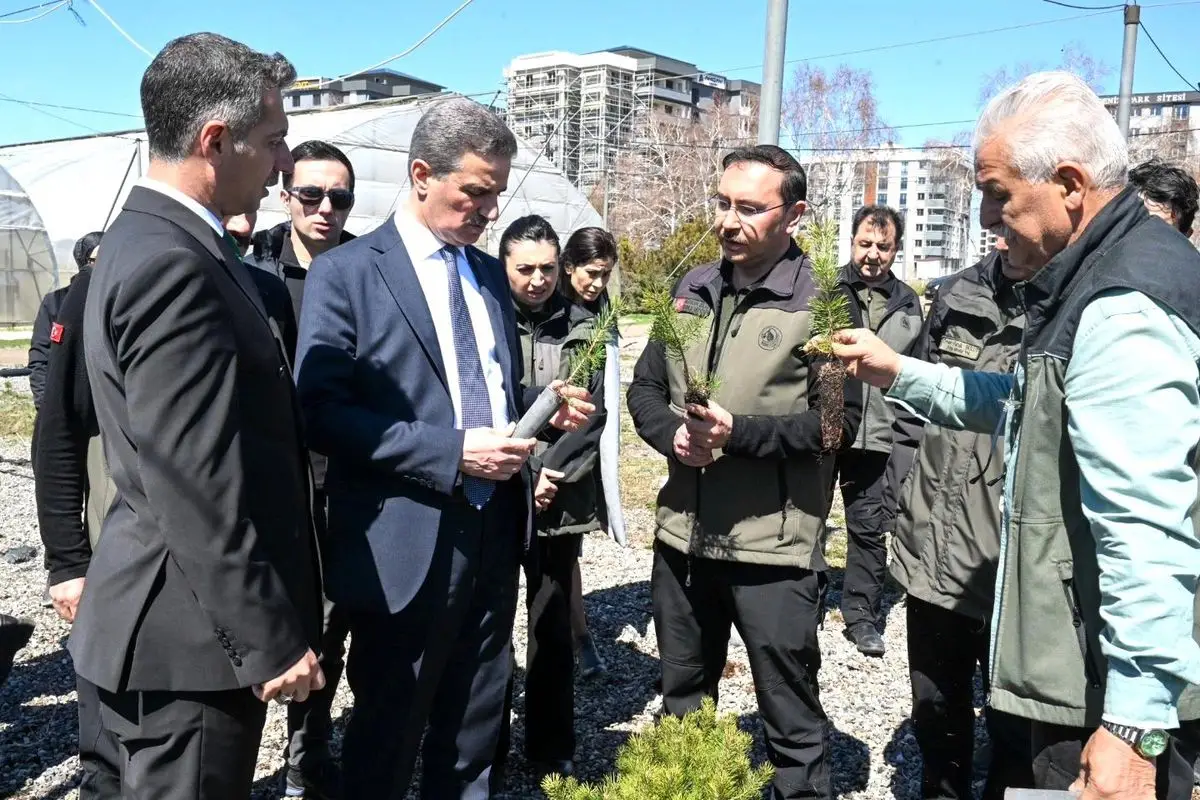 Erzurum’da 109 Milyon TL’lik Fidan Projesi Hayata Geçti