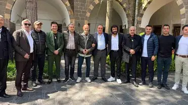 Diyarbakır’da “Zordayım Baba” Filmi Çekimleri Hız Kesmeden Sürüyor