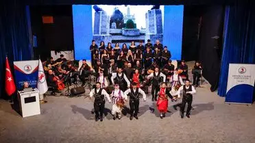 Karmot Projesi sahne performansı