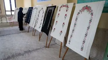 Konya Lisesi Öğrencileri, Kudüs'e Destek İçin El Yapımı Seccadeler Üretiyor