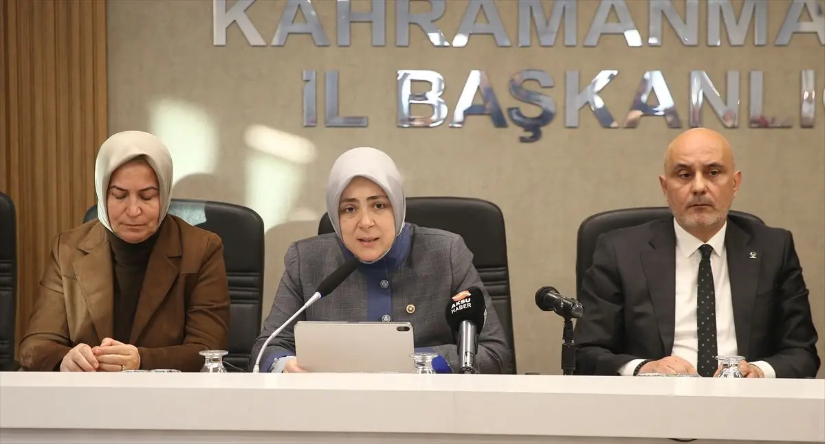AK Parti Kadın Kolları Başkanı Ercan, Kahramanmaraş Saldırı Sonrası Taziye Ziyareti Yaptı