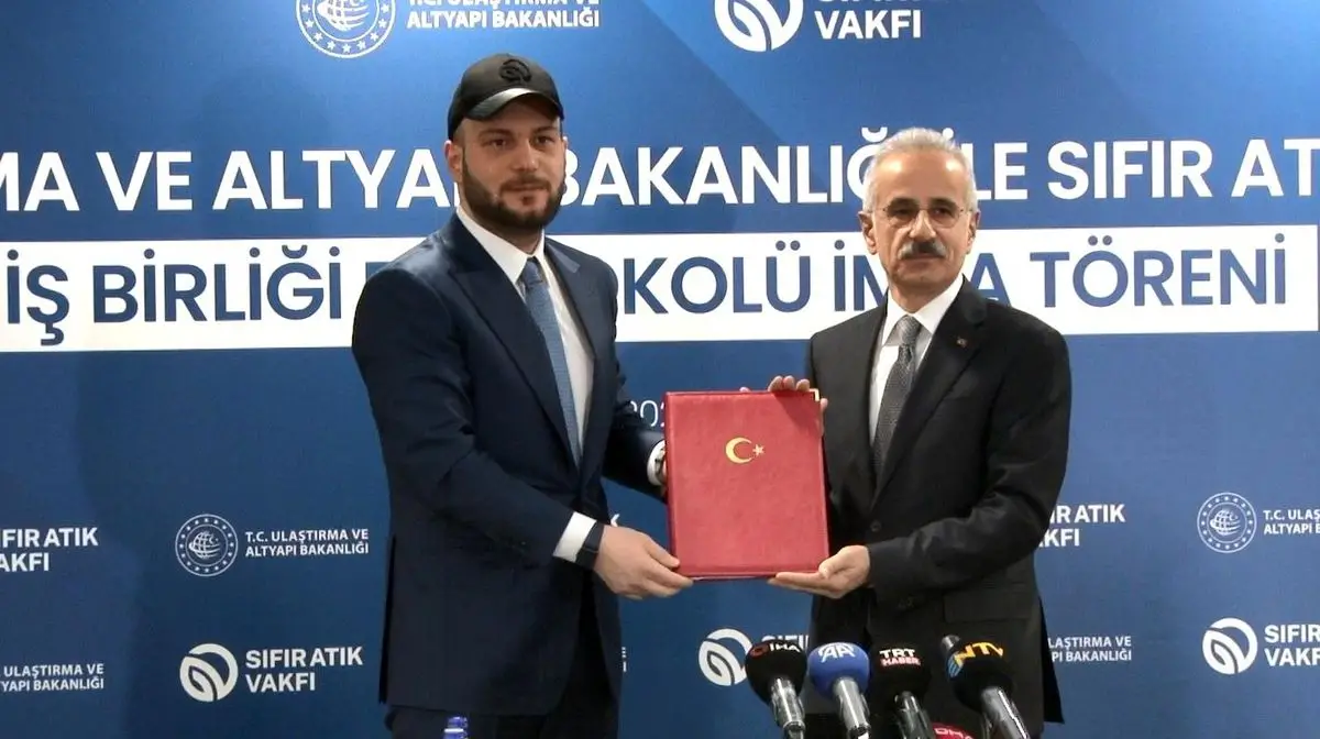 Uraloğlu'dan Ulaşımda Sıfır Emisyon Hedefi: Yeni Projeler ve Yol Haritası