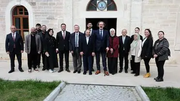 AK Parti, İstanbul’da Her Cuma Esnaf ve Vatandaşla Buluşuyor
