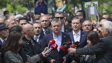 Özgür Özel: CHP Kurultayı İddialara Karşı Şeffaflık Bekliyor