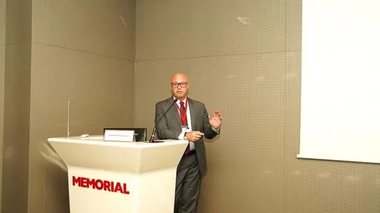 Cerrahi Günleri'nde Kolorektal Cerrahide Yeni Yaklaşımlar ve Robotik Teknolojiler