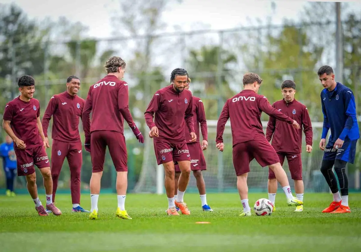 Trabzonspor kaptan Savic antrenmanda