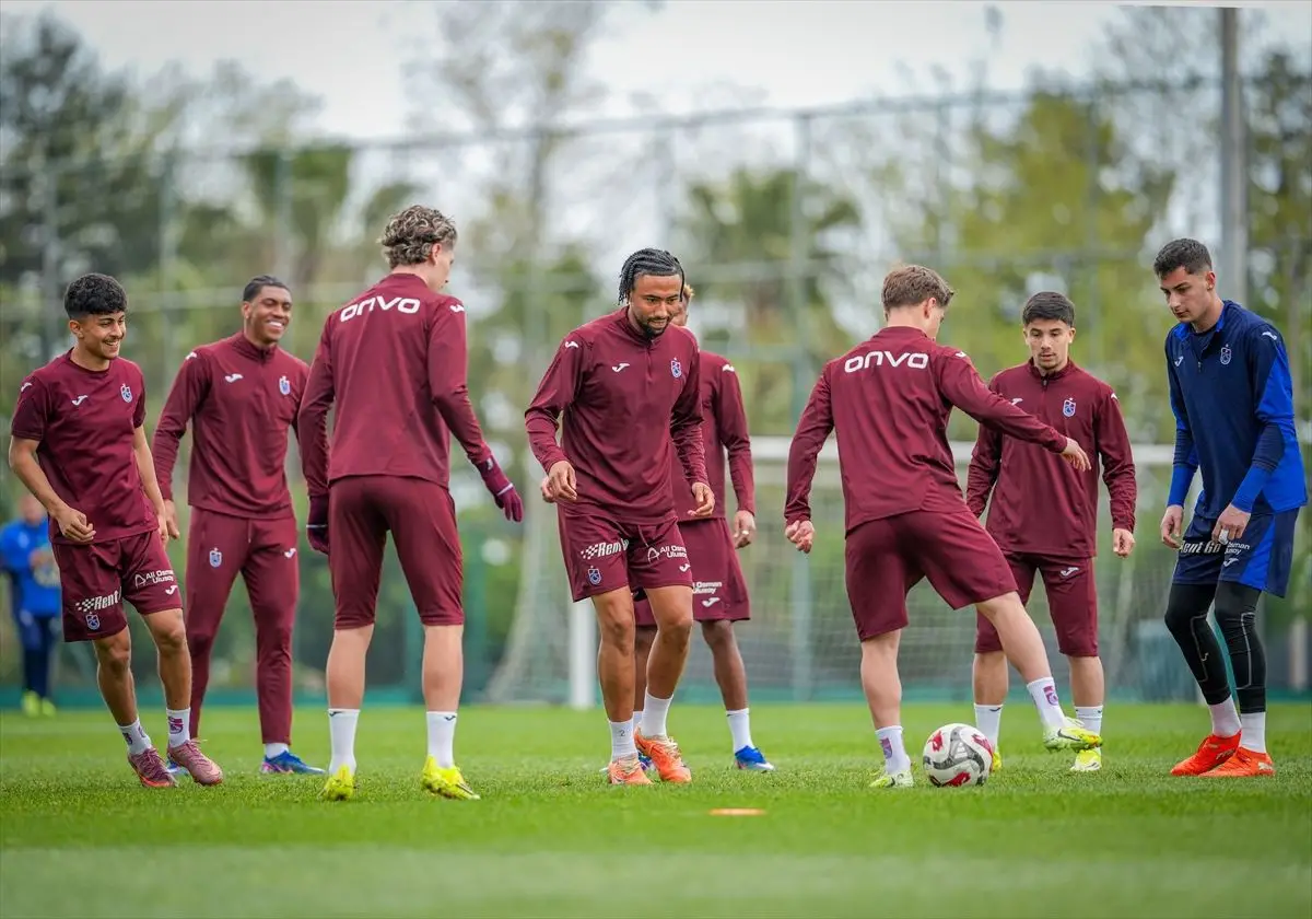 Trabzonspor'un Konya'ya hareketi