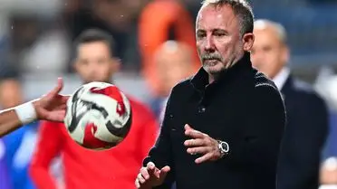 Beşiktaş Başkan Yardımcısından Sergen Yalçın’a Destek Mesajı: Yolumuza Devam Ediyoruz