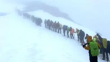 Denizli'de 8. Karababa Zirve Şenliği 500 Doğaseverle Renkli Bir Buluşmaya Dönüştü