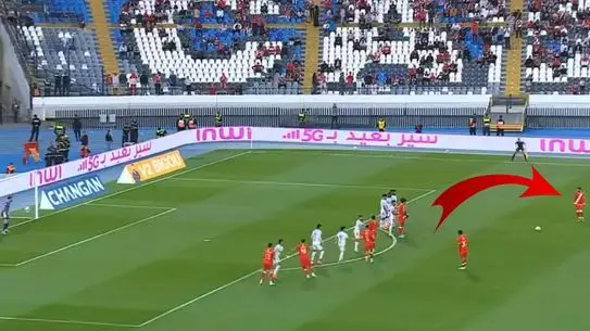 Hakim Ziyech'in Uzaktan Frikik Golü Wydad AC'yi Öne Geçirdi