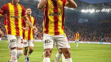 Göztepe, Antalyaspor'u 2-0 Yenerek Avrupa Hayallerini Güçlendirdi