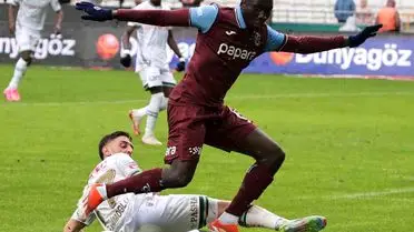 Konyaspor ve Trabzonspor 50. maçın ana görseli