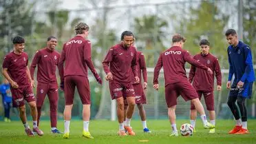 Trabzonspor, Konya Yolculuğu ve Konyaspor Maçına Hazırlıklarını Tamamladı