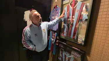 Samsunlu Sedat'ın 1000 Parçalık Trabzonspor Forma Hazinesi