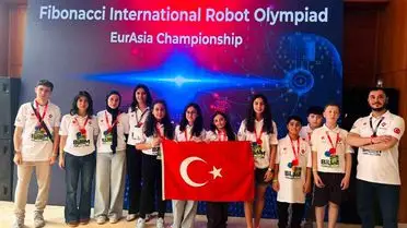 Avrasya Robot Olimpiyatları'nda ödül alan takım
