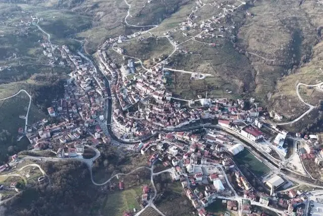 Ailelerin yeni araçlarını teslim alması