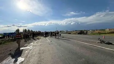 Iğdır'ın Hasanhan Köyü'nde Motosiklet ve Otomobil Çarpışması: 66 Yaşındaki Vatandaş Hayatını Kaybetti