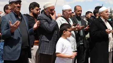 Ağrı'da 163 Hacı Adayı Ulu Cami'de Gönderildi