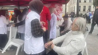 Sağlık Sokağı etkinliğinde öğrenci ekibi