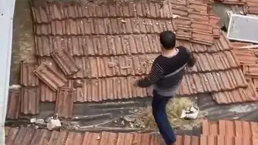 Bursa’da Çatıdaki Firarili Hükümlü Operasyonu Sonuçlandı