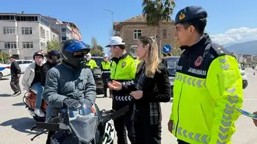 Gerze'de Trafik Haftası Etkinliği: Sürücülere Özel Bilgilendirme Seansı