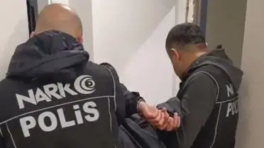 Interpol’un Aradığı Uluslararası Uyuşturucu Kaçakçısı Mersin’de Tutuklandı