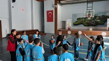 Siirt’te Çocuk Hakları Komitesi, Deneyap Atölyesi’nde Teknoloji Eğitimine Katıldı