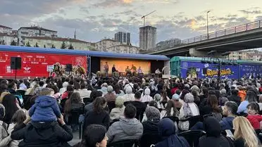 Çankırı’da Tiyatro Treni Ücretsiz Oyunlarla Şehrin Sokaklarını Doldurdu