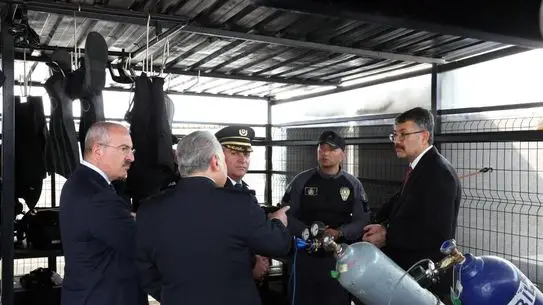 İçişleri Bakan Yardımcısı Ali Çelik, Çanakkale Deniz Polisi Eğitim Merkezi'ni İnceledi
