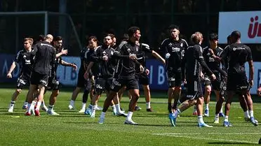 Beşiktaş, Trabzonspor Maçı Öncesi Antrenman Kampına Girdi