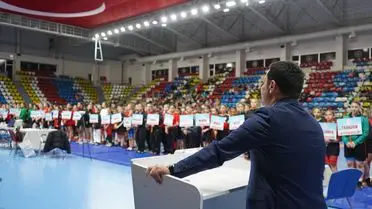 Bolu’da 41 İlden 396 Sporcuyla Yıldız Kızlar Güreş Şampiyonası Açıldı