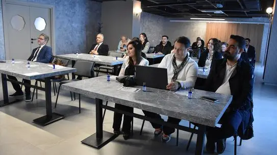 Mavi Renkli Cilt Antiseptiği Trabzon’da Cerrahi Güvenliği Artırıyor