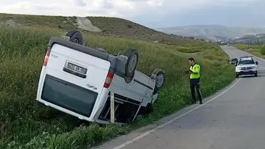 Beypazarı'nda Kontrolden Çıkan Minibüs Devrildi, Sürücü Hayatını Kaybetti