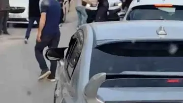 Bursa’da Trafik Tartışması Döner Bıçaklı Kavgaya Dönüştü: Kamera Kaydı Şok Ediyor