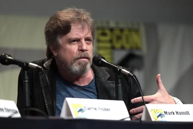 Mark Hamill özür mesajı