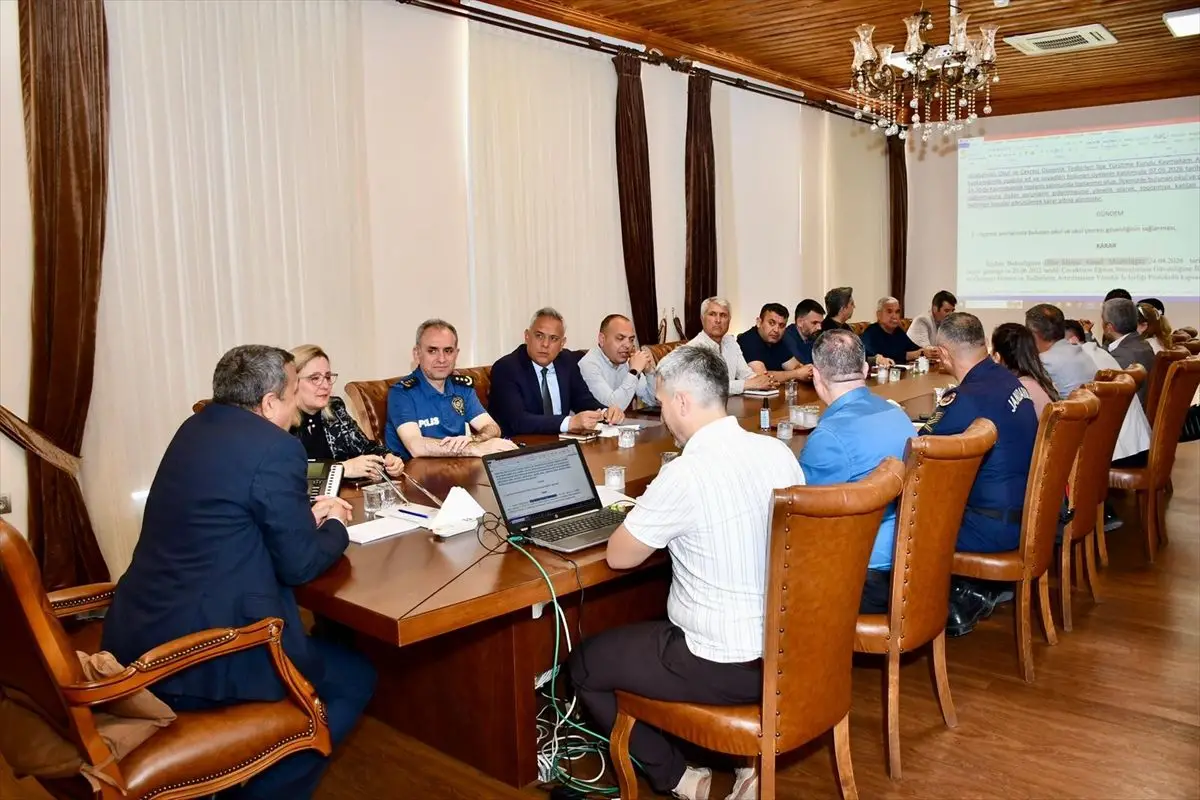Silifke’de Okul Güvenliği İçin Kaymakam Aslaner’den Kritik Toplantı