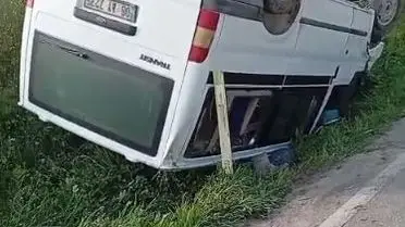 Beypazarı'nda Minibüs Kazası: Sürücü Selami Sümer Hayatını Kaybetti