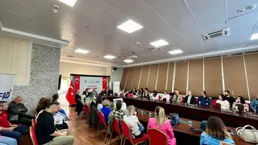 Edirne’de İngilizce Öğretmenlerine Afet Bilinci ve İletişim Eğitimi Verildi