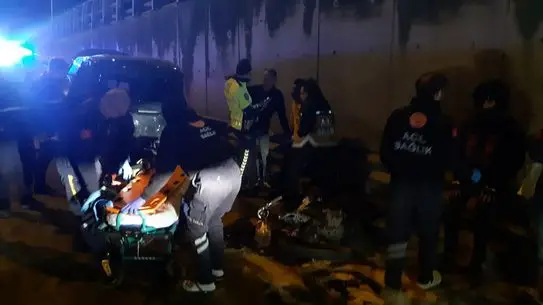 Kocaeli Körfez'de Zincirleme Trafik Kazası: 3 Yaralı