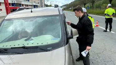 Of’ta Lise Öğrencileri Trafik Bilinçlendirme Kampanyası Başlattı
