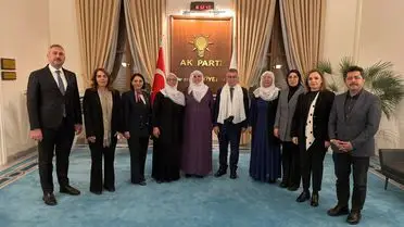Barış Anneleri TBMM'de AK Parti Grubunu Anneler Günü İçin Ziyaret Etti