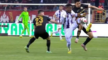 Arca Çorum FK, Keçiörengücü'nü 1-0 Mağlup Ederek Yarı Finale Yükseldi
