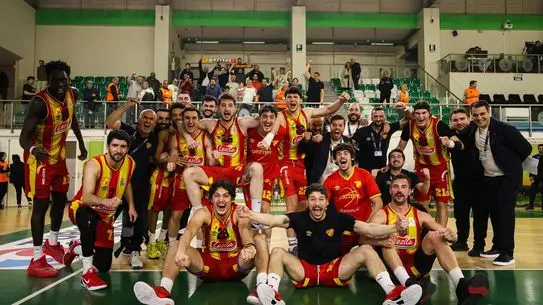 Göztepe, Bandırma Parmos Bordo BK ile Yarı Finalde Karşılaşacak
