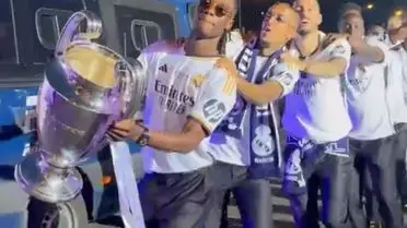 Mbappe'nin Real Madrid'e Transferi Öncesi Çekilen Video Takım İçindeki Gerginliği Ortaya Çıkardı